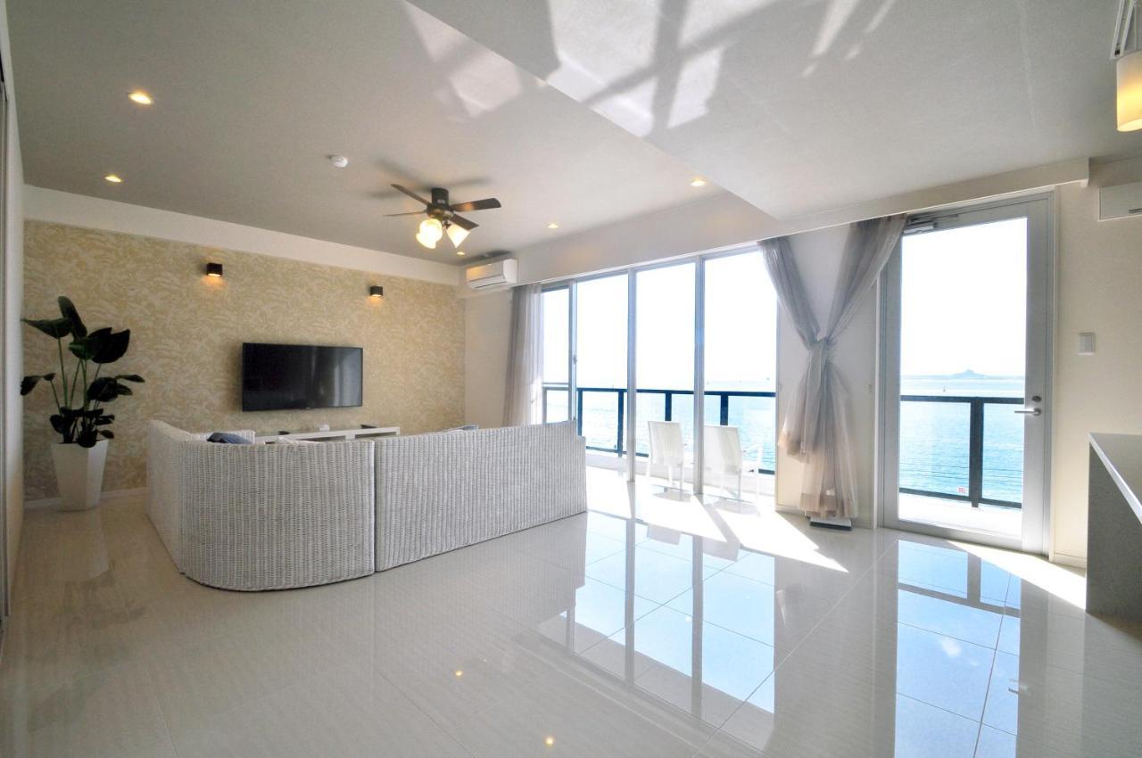 Costa Bella Condominium Resort Мотобу Экстерьер фото