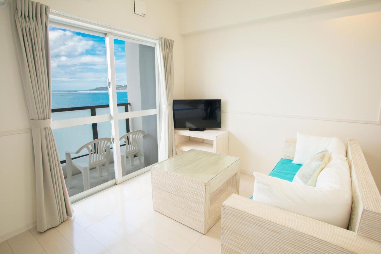 Costa Bella Condominium Resort Мотобу Экстерьер фото